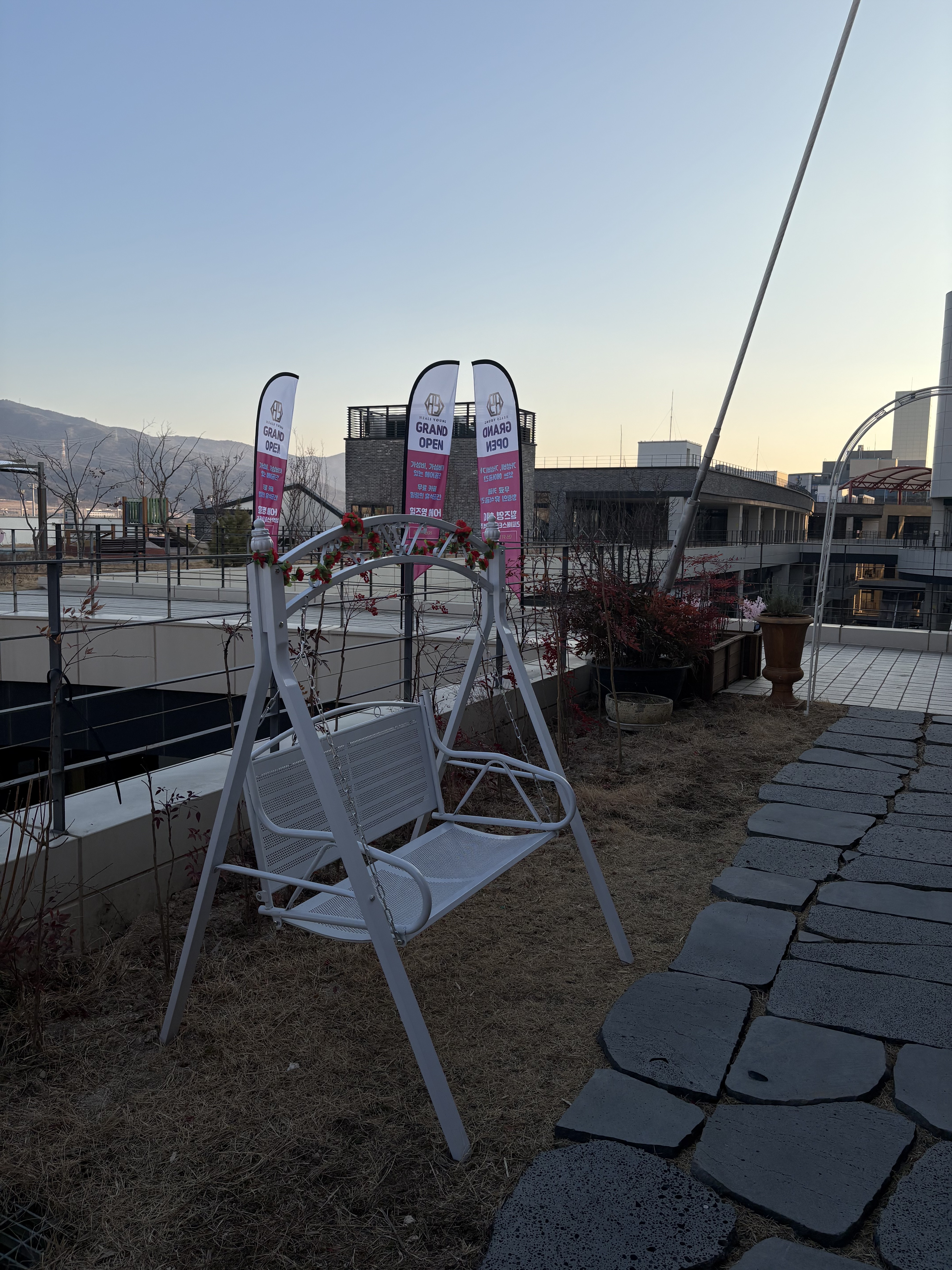 힐즈영헤어라피에스타 증산역점