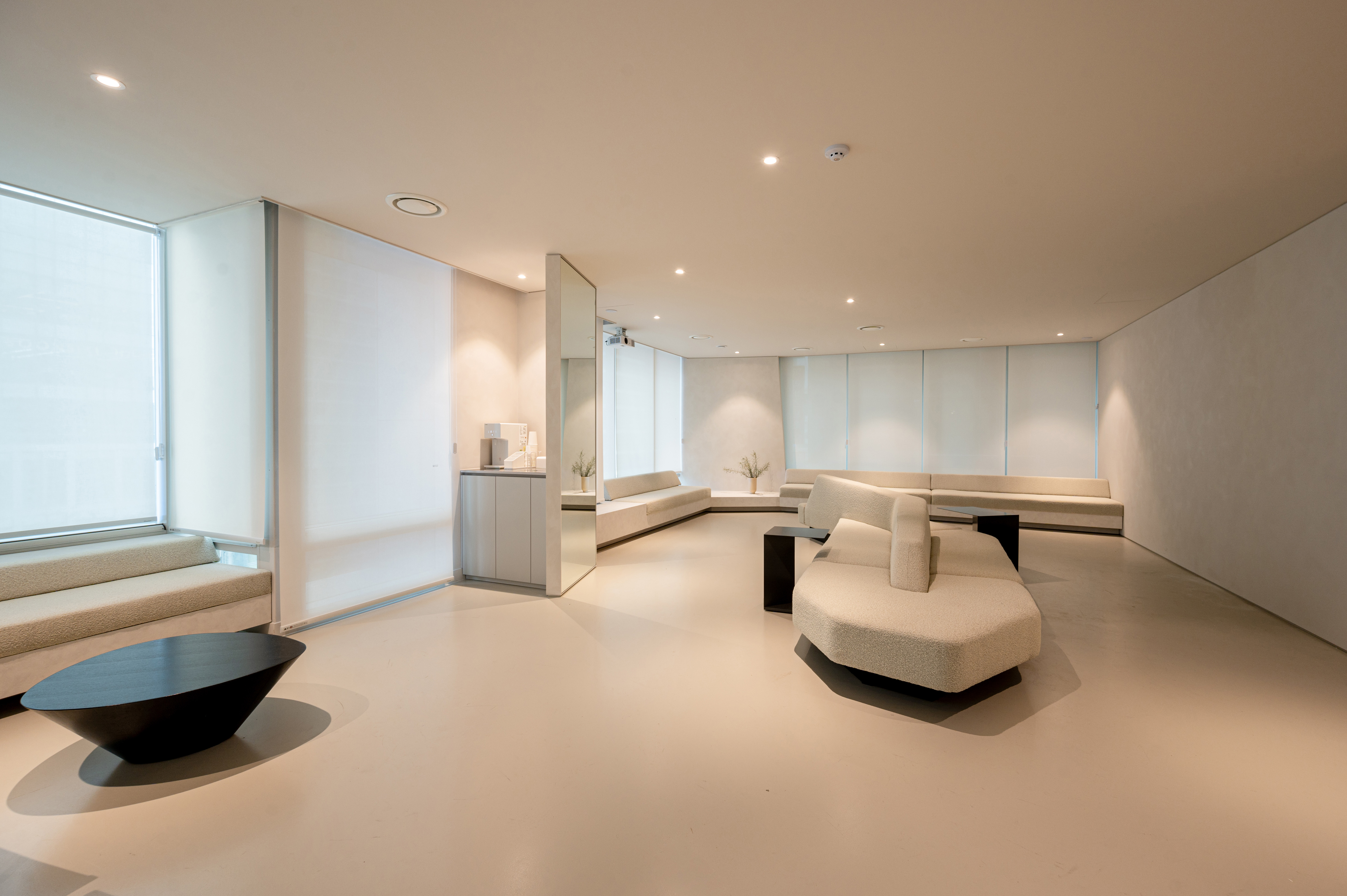 로바에의원 대표 이미지