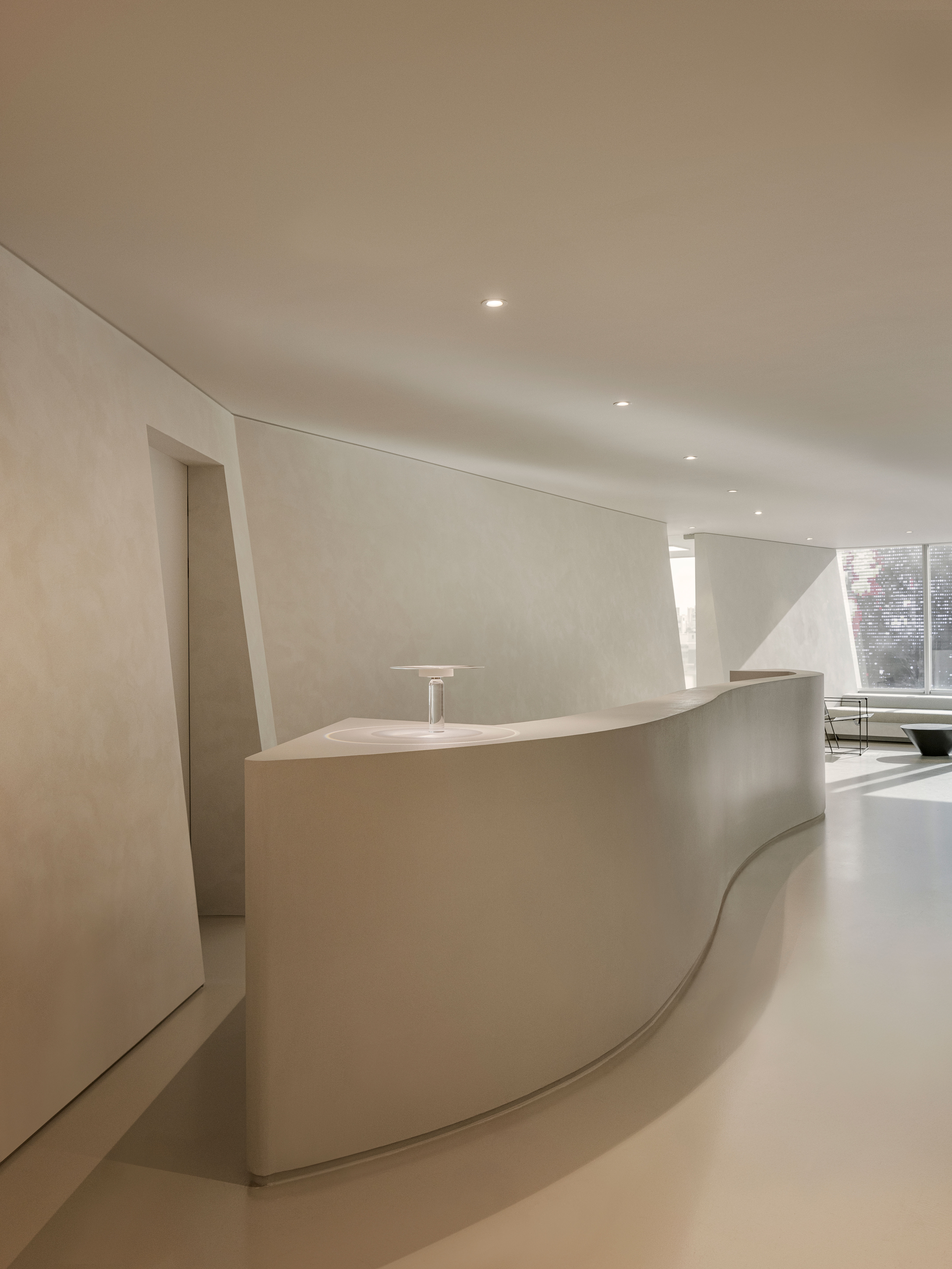 로바에의원 홍대 대표 이미지