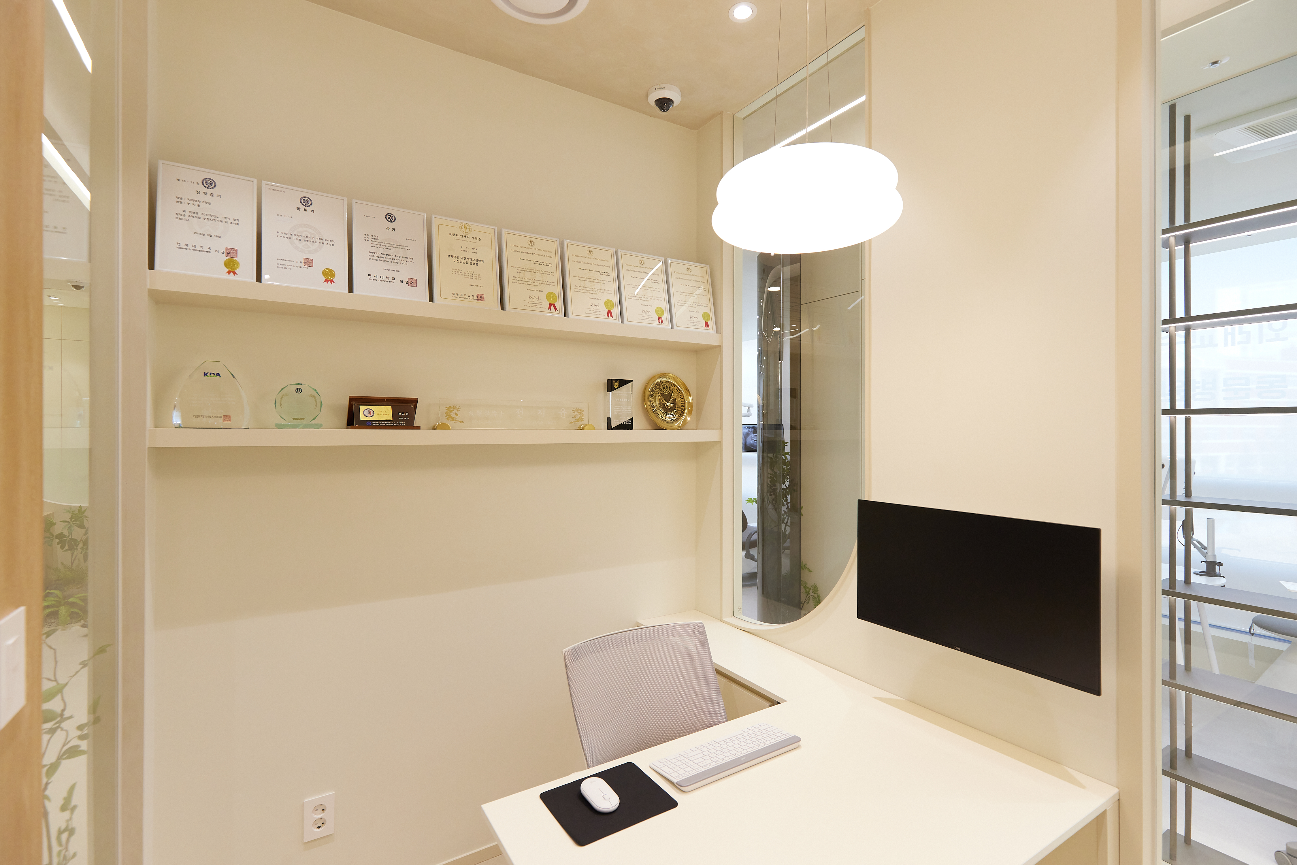 연세더고운치과 대표 이미지