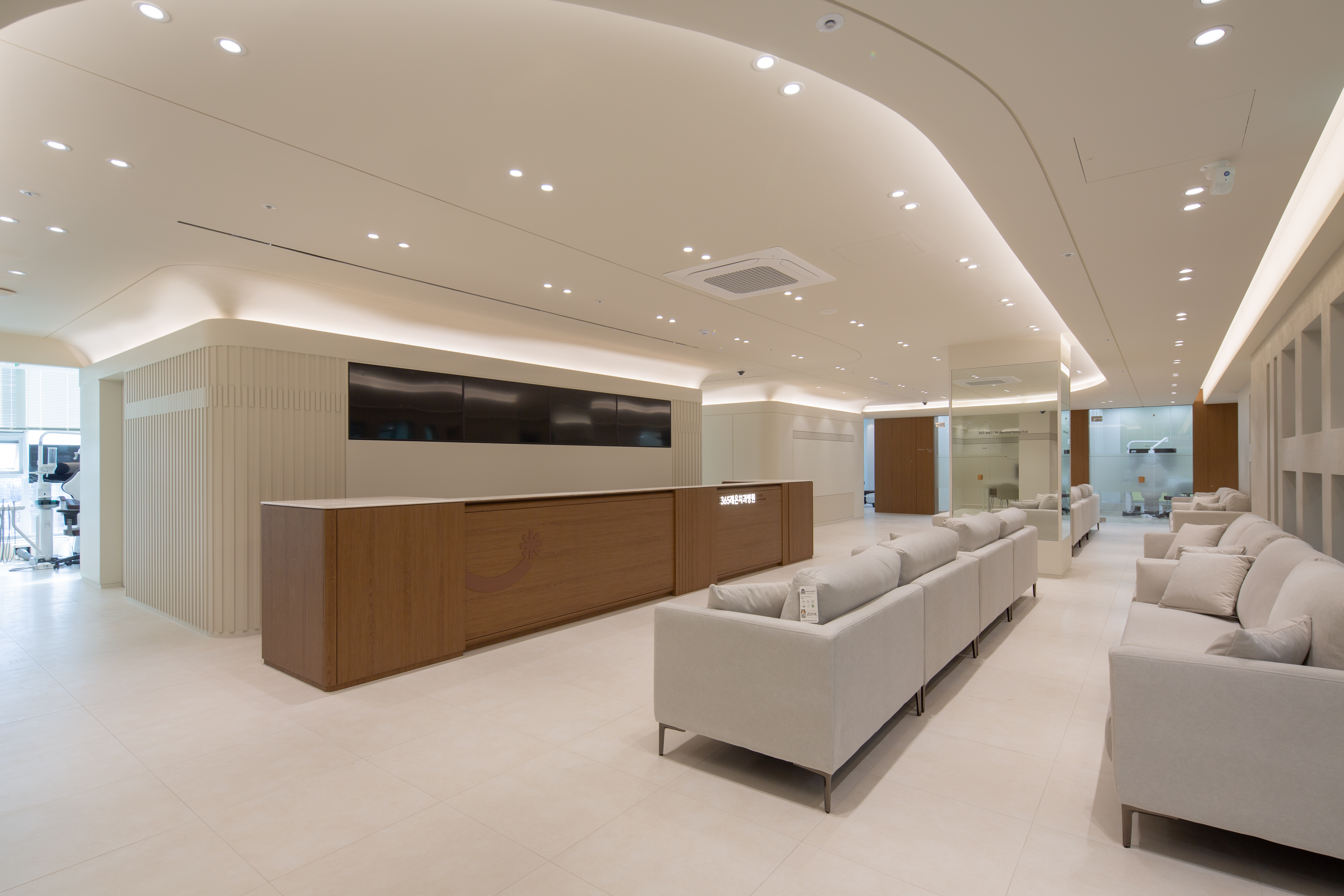 365래온치과병원 대표 이미지