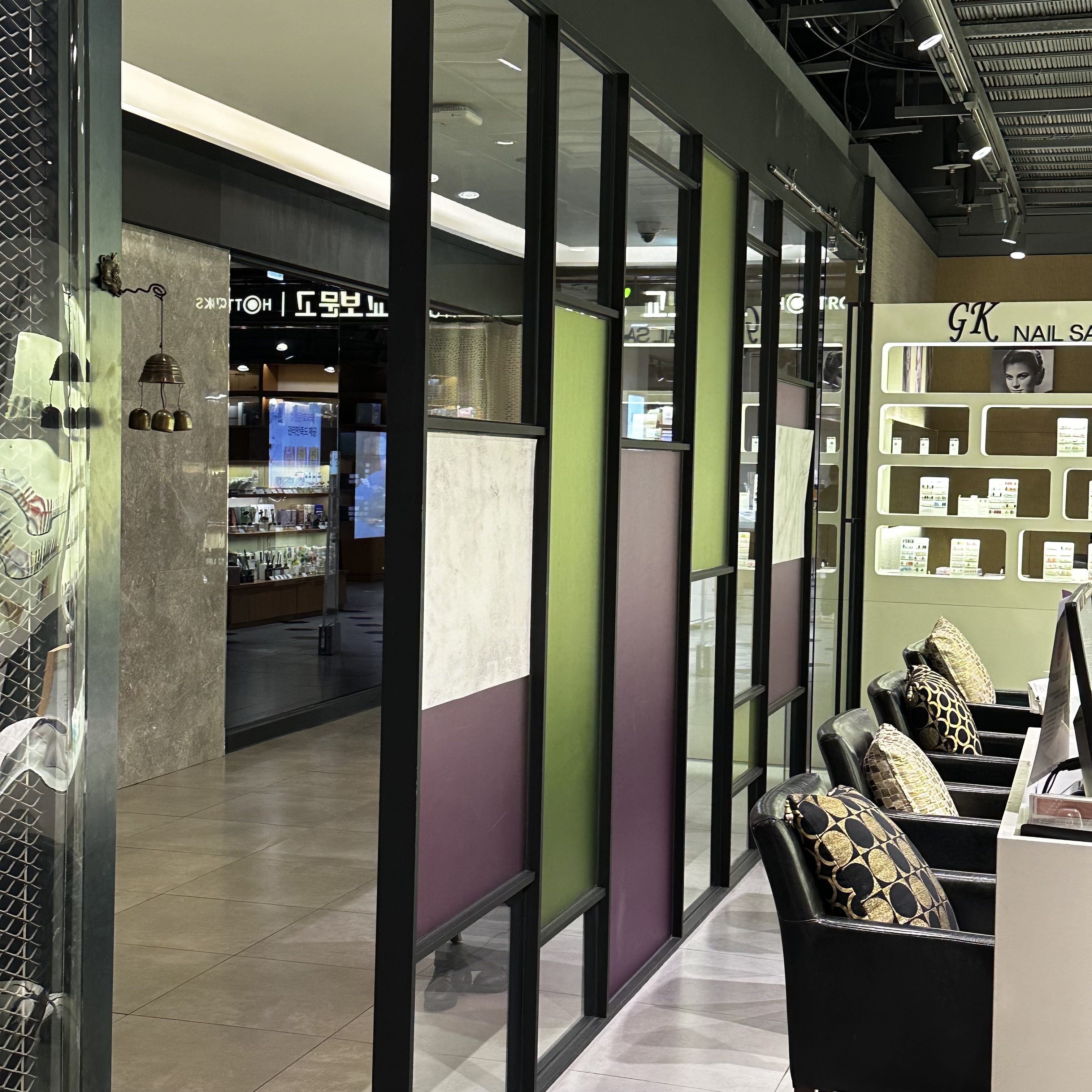 GK네일 현대시티아울렛 동대문점 대표 이미지