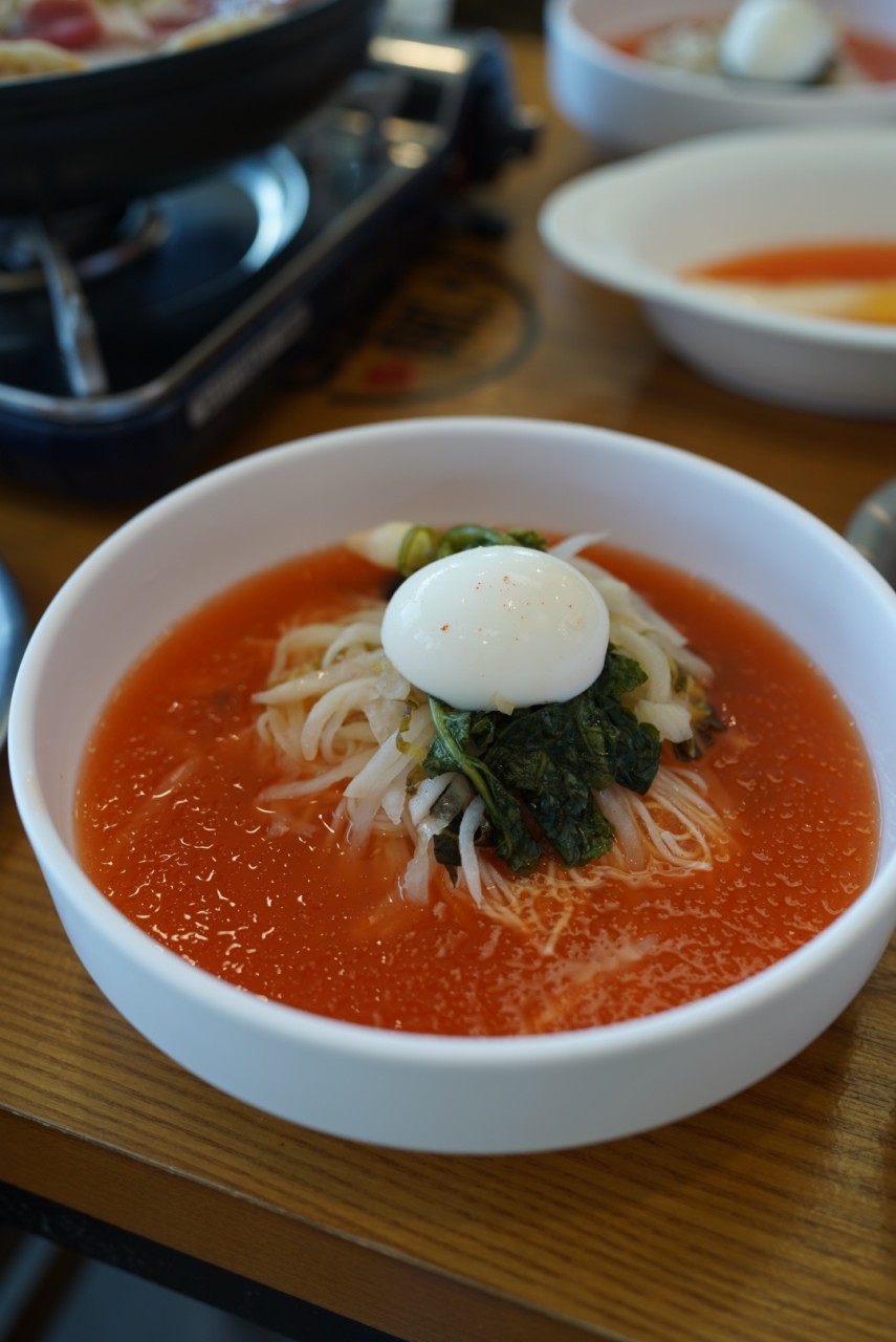 죽여주는동치미국수 성수직영점