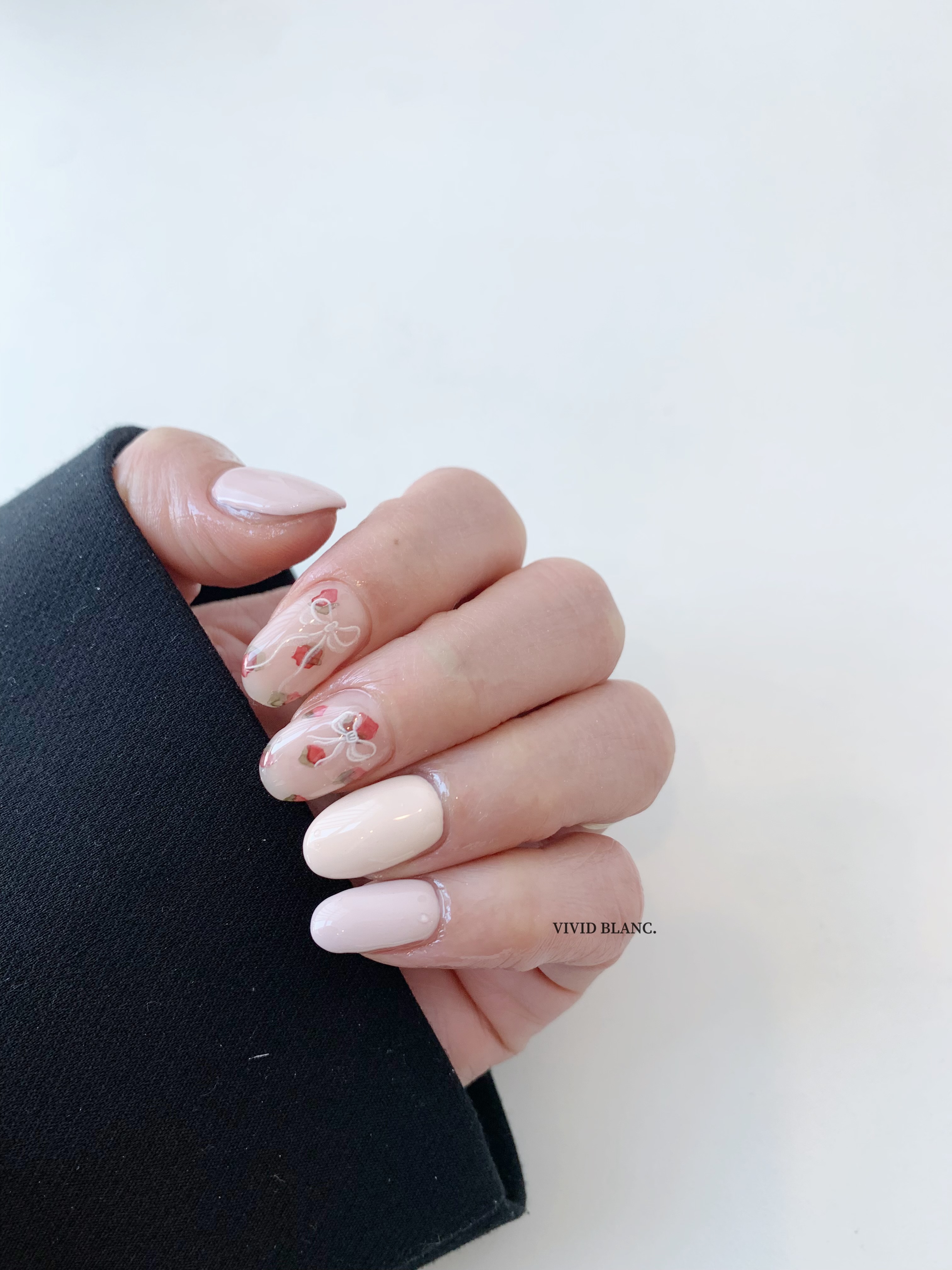 비비드블랑 대표 이미지