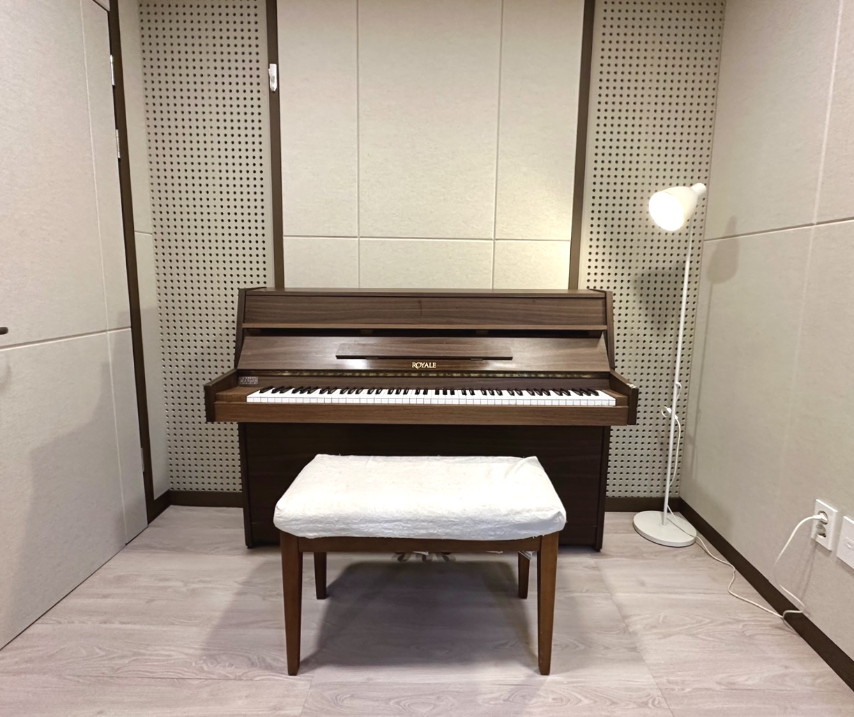 3번째 스튜디오 사진