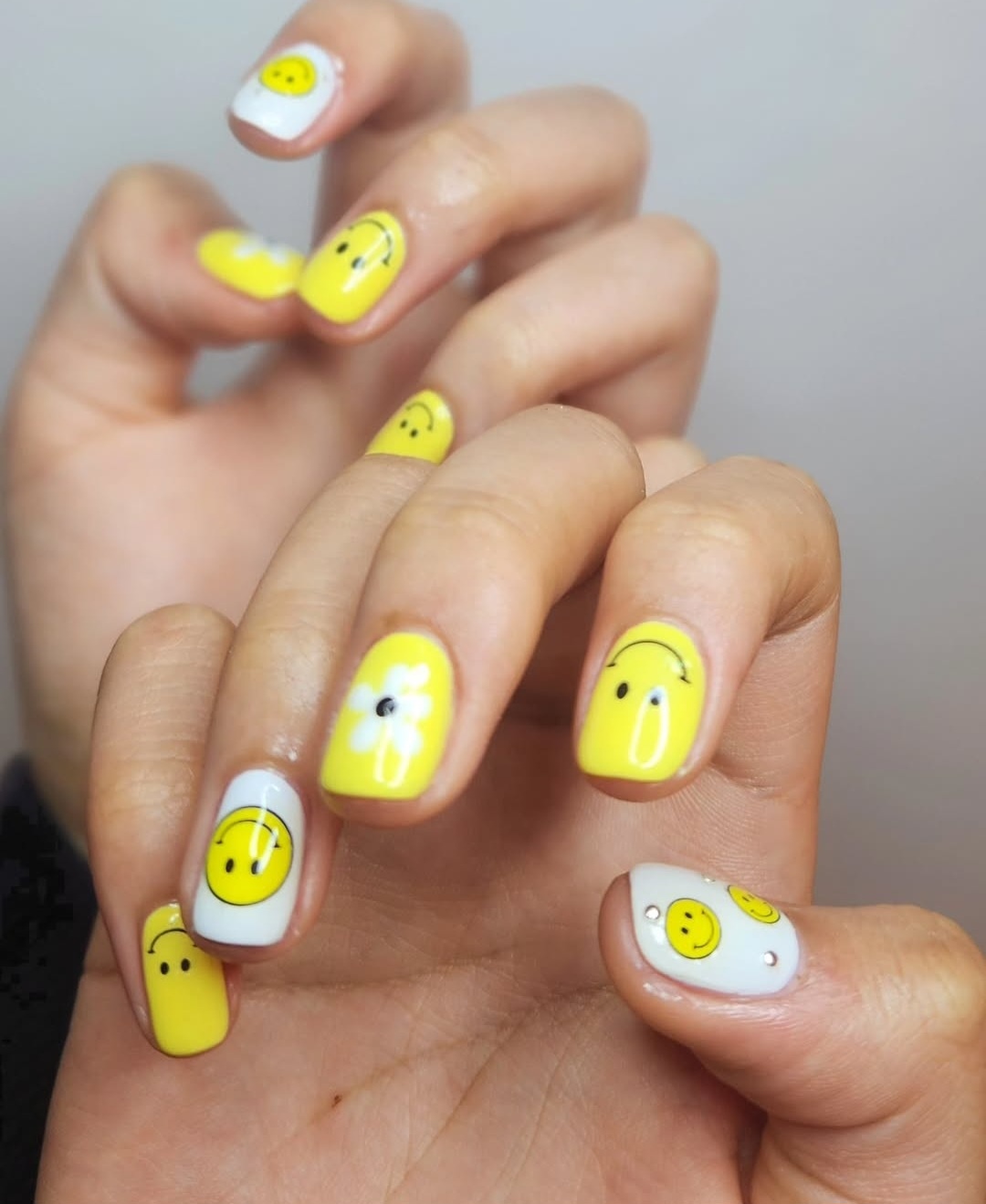 네일 그라프 대표 이미지