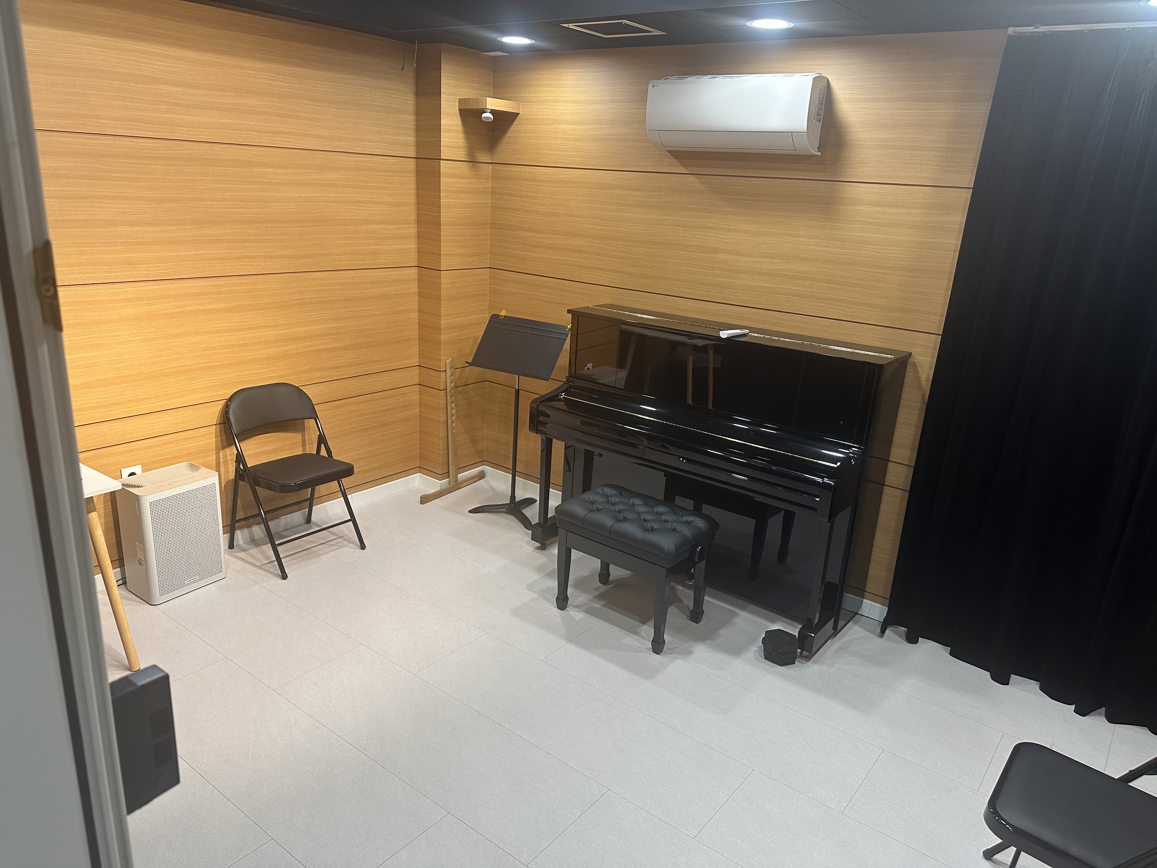 5번째 스튜디오 사진