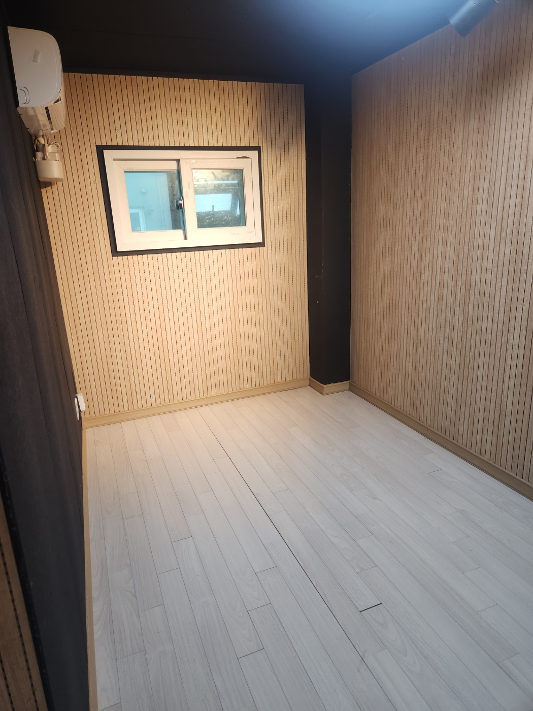 1번째 스튜디오 사진