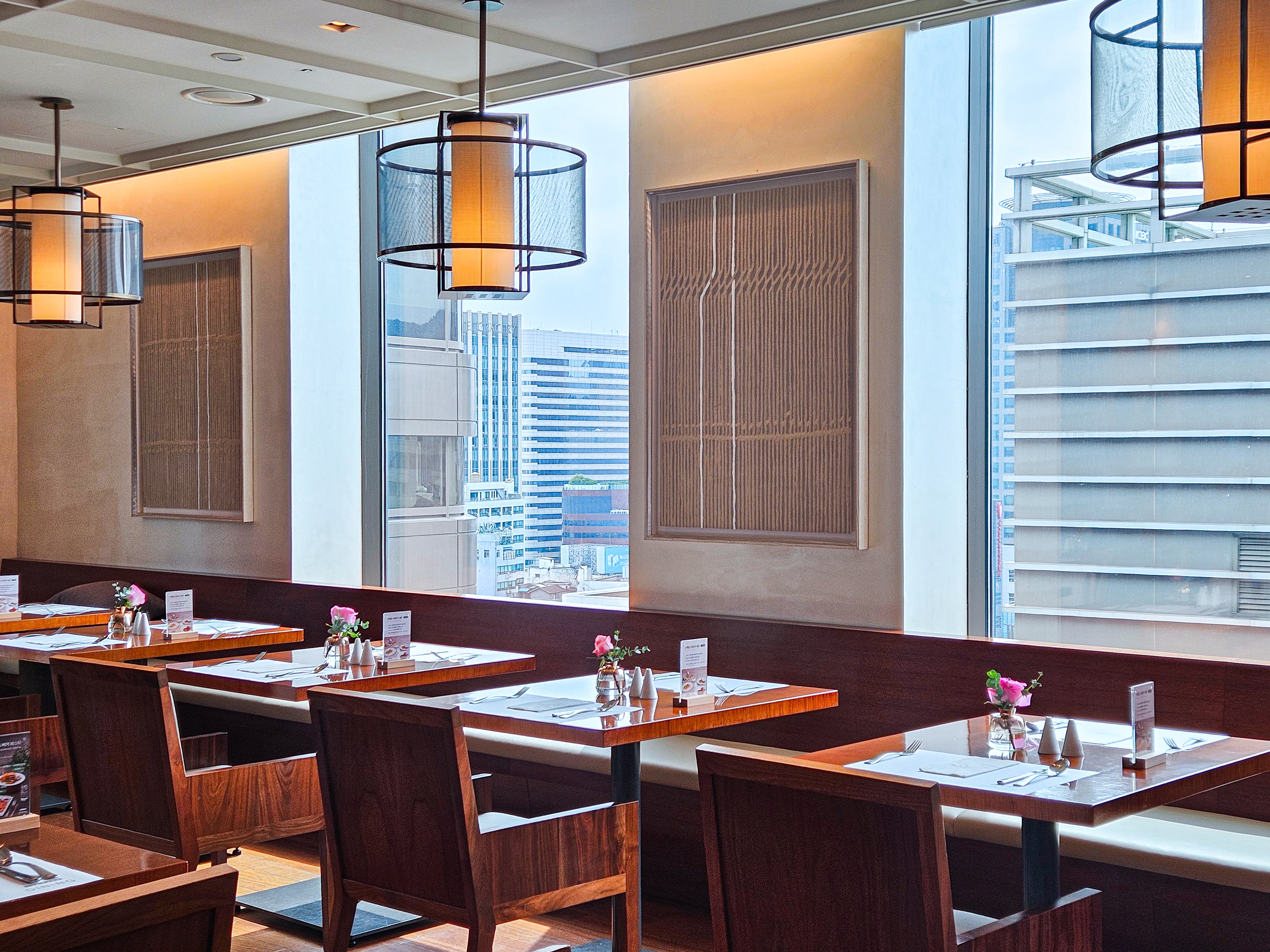 크라운파크호텔서울 더 파크 다이닝 대표 이미지