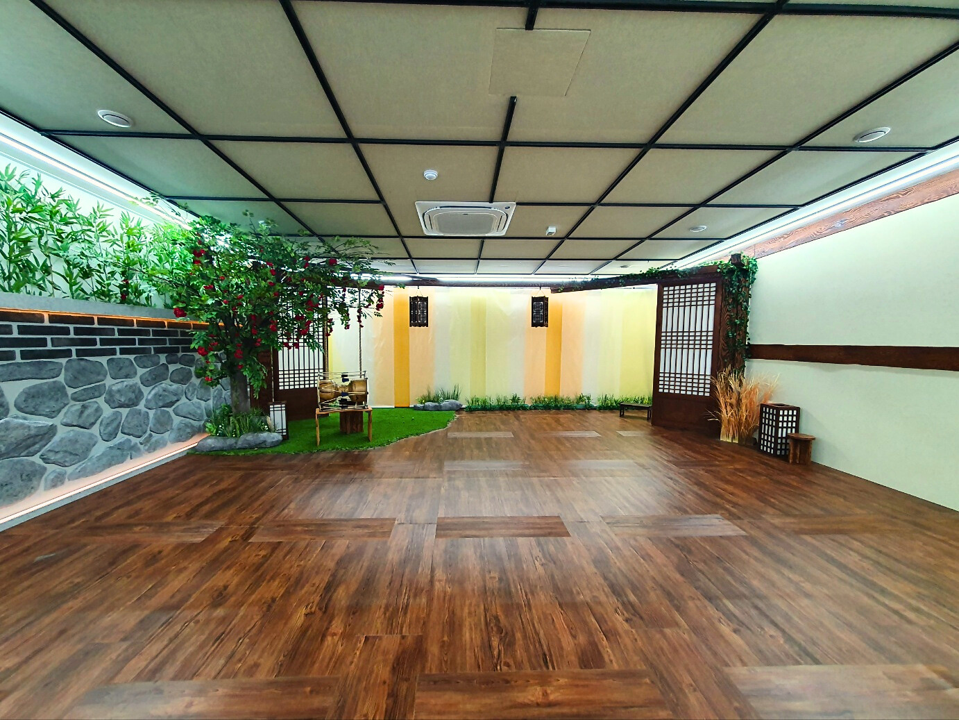 1번째 스튜디오 사진