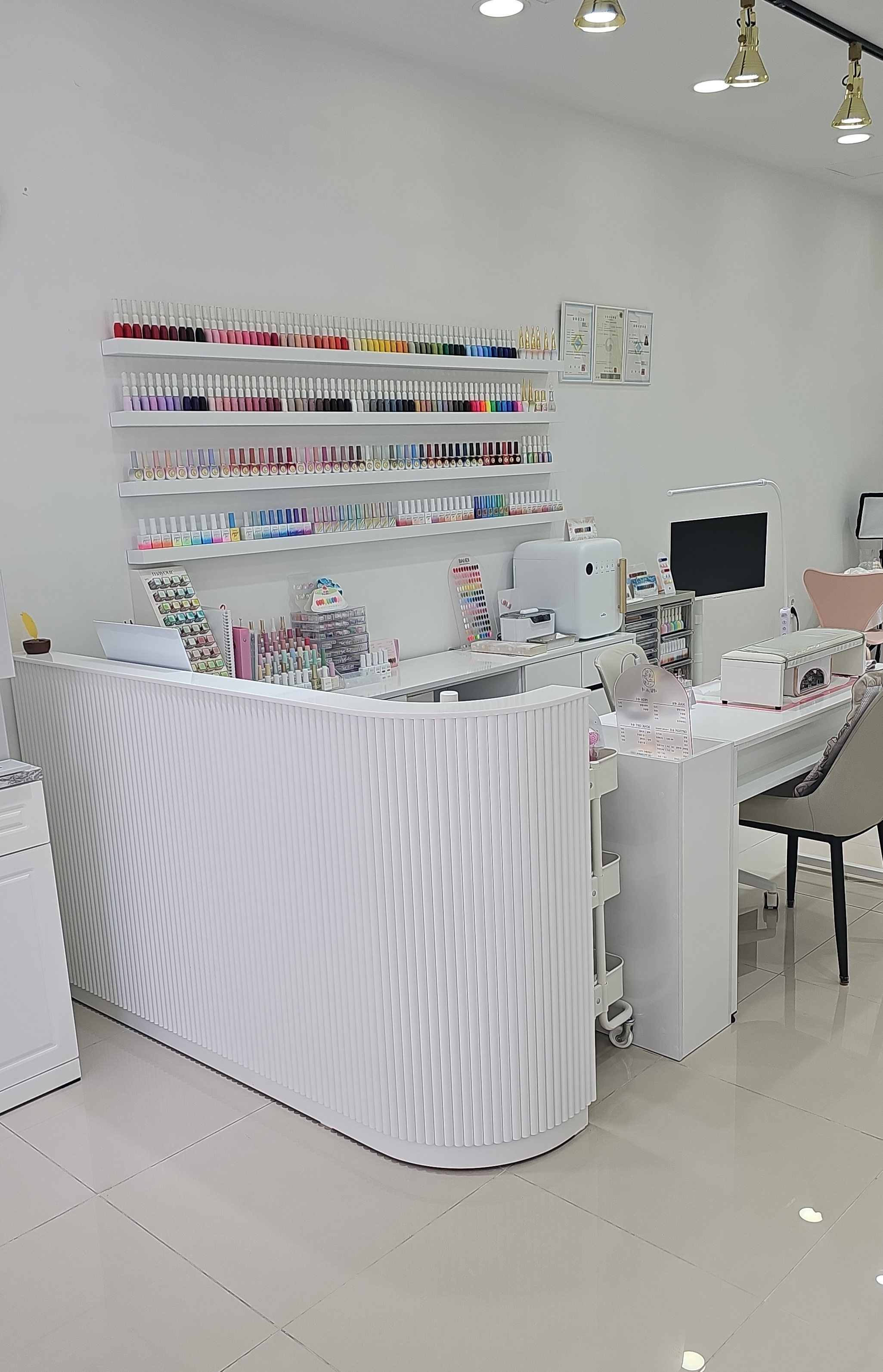 네일,소네 대표 이미지