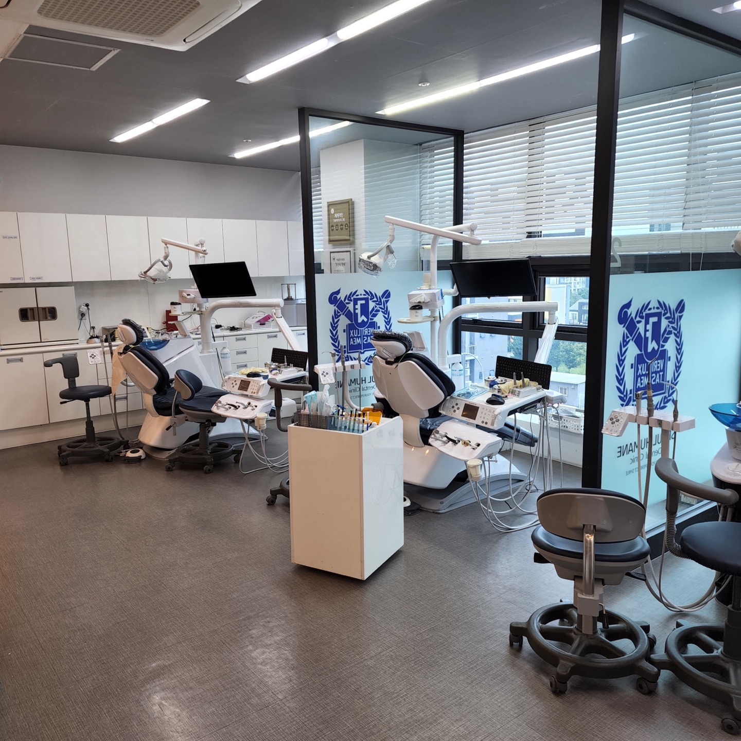서울휴치과의원 대표 이미지