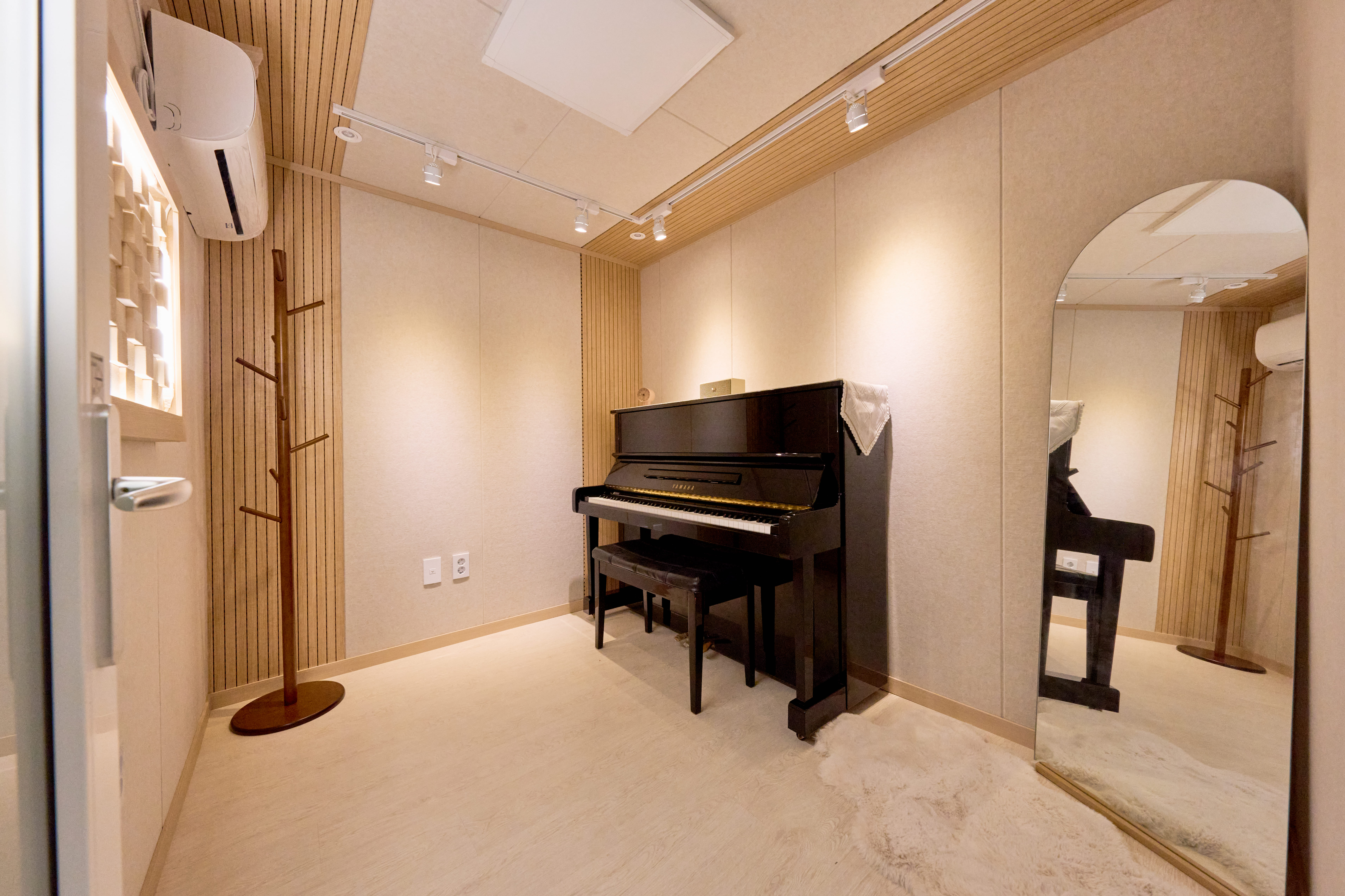 1번째 스튜디오 사진